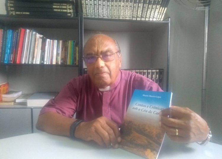 Pastor Moysés lança o seu 1º livro