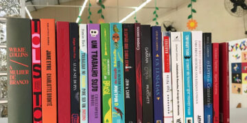 Biblioteca Municipal recebe novos livros e passa a ter novo horário