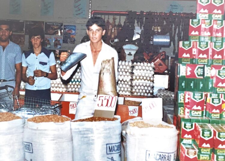 Os super (e hiper) mercados de São Paulo: a história do Pão de Açúcar
