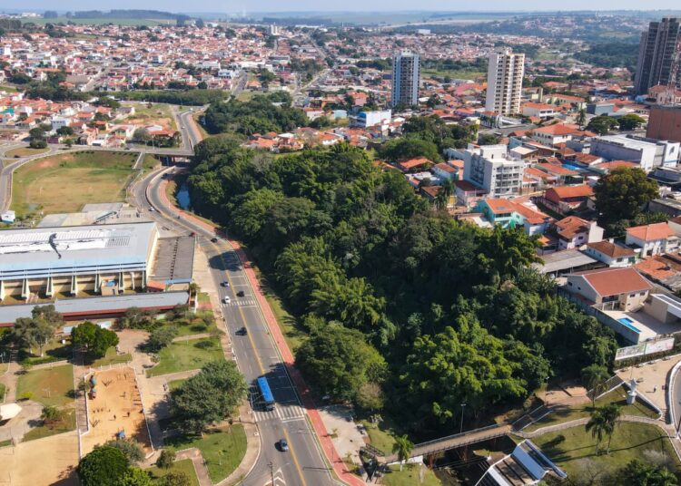 abre e fecha itapetininga
