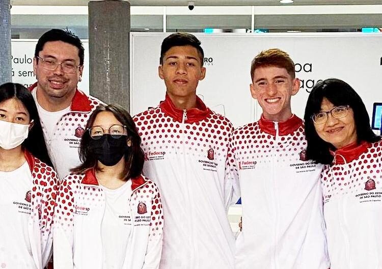 Itapetiningana participa da Seleção Paulista de Badminton