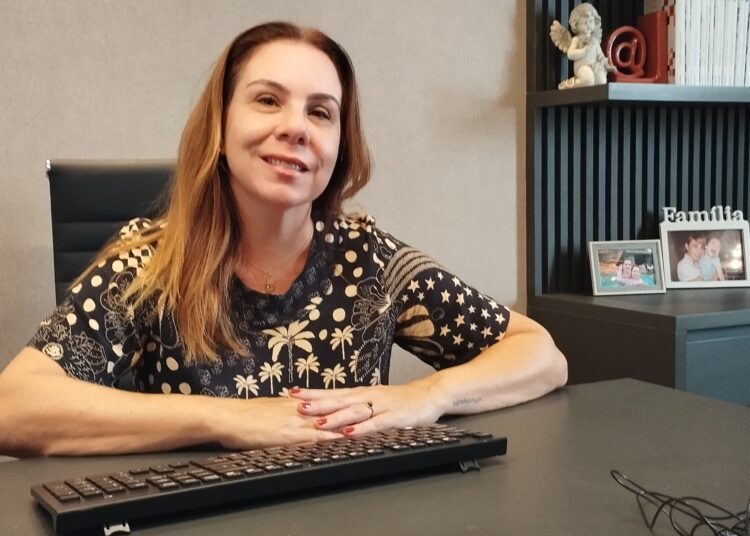 Planos de saúde cancelam serviços de idosos e autistas e causam angústia