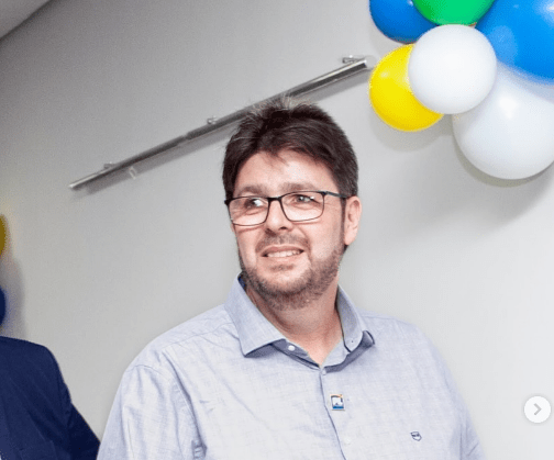 Candidato a prefeito Milton Júnior acusa Jeferson Brun sem provas e tem publicações suspensas pela Justiça