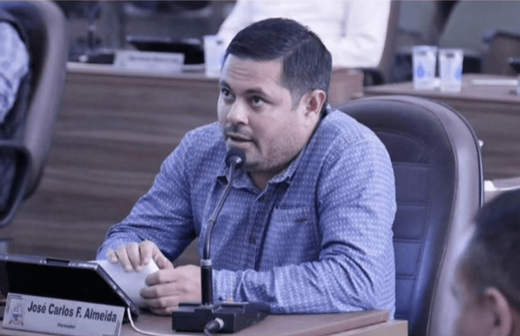 Vereador acusado de dar bebida alcoólica a menor tenta reeleição