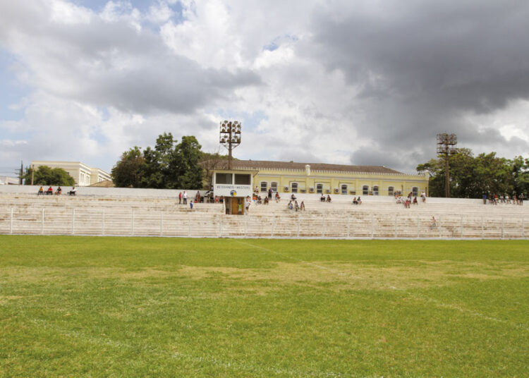 Final de Campeonato será entre Derac e Veteranos