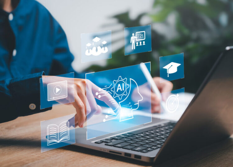 ma parceria entre o Grupo Heineken e a DIO, plataforma gratuita de educação e empregabilidade tech, está com inscrições abertas para 10 mil bolsas de estudo na área de dados. O programa “Coding the Future Heineken - Inteligência Artificial Aplicada a Dados” conta com abordagem teórica e prática, orientada ao desenvolvimento de habilidades essenciais para o mercado da tecnologia.