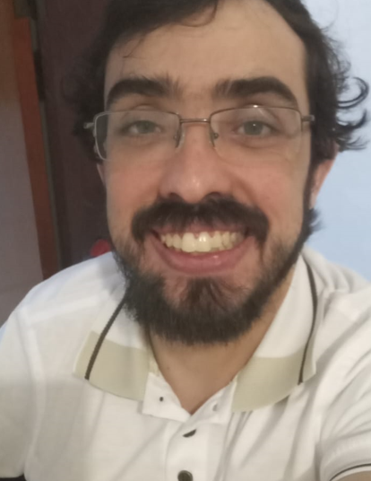 “Aceitei contradições, lutas e pedras como lições de vida e delas me sirvo. Aprendi a viver”.