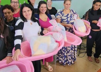 Os encontros incluem, ainda, a participação de médicos, como obstetras e fonoaudiólogos. Foto - Divulgação/Prefeitura de Itapetininga