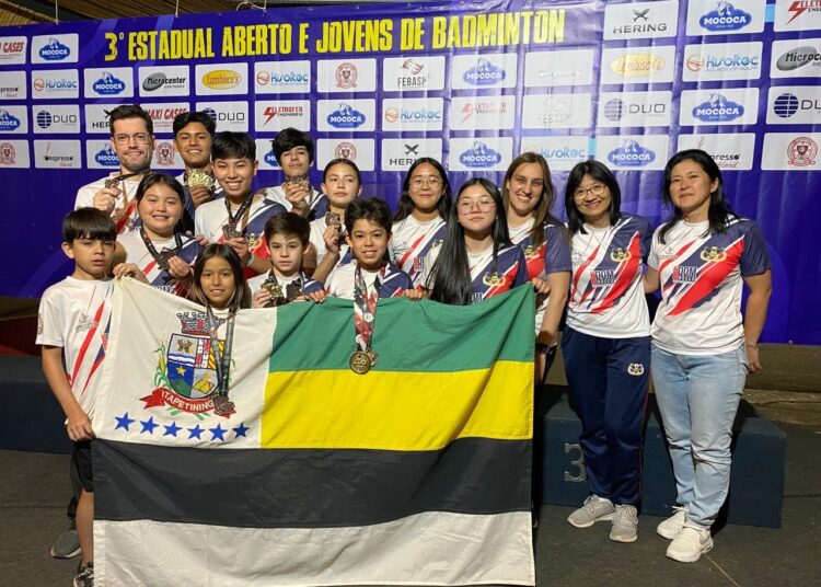 Atletas de Badminton conquistam 12 medalhas em etapa estadual