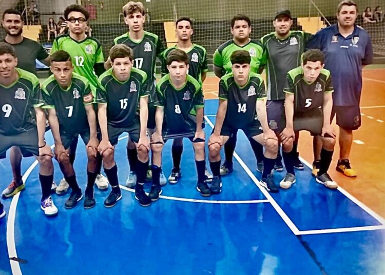 Futsal Masculino Infantil vence Itaí e se prepara para semifinal da Copa Estadual