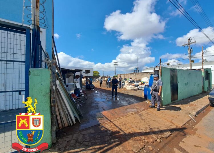 Ferros-velhos são fechados por falta de alvará em Itapetininga