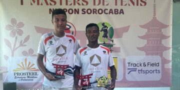 Atletas de Itapetininga conquistam pódios e lideram rankings na Liga Regional de Tênis