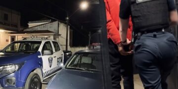 Adolescente é apreendido com carro furtado em Itapetininga