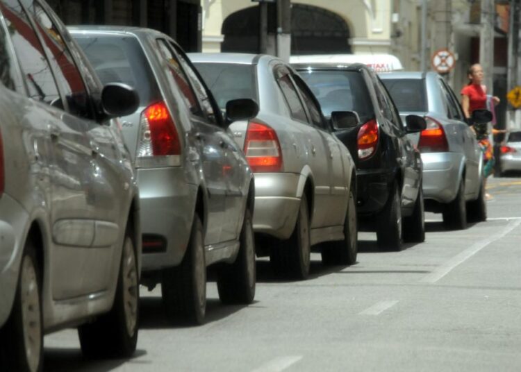 Para efetuar o pagamento do IPVA 2026, basta o contribuinte utilizar a rede bancária credenciada, com o número do RENAVAM. Foto - Acervo