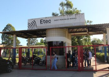 Etec de Itapetininga abre edital para interessados em administrar a cantina