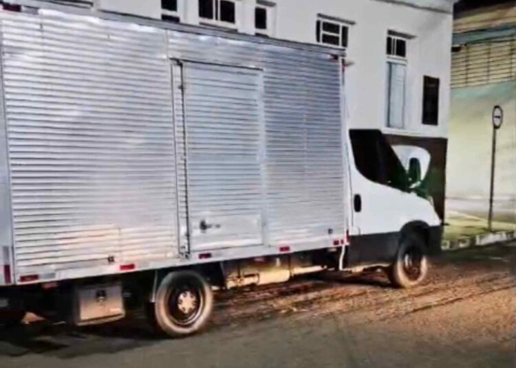 Três homens são presos após furto em distribuidora de Itapetininga