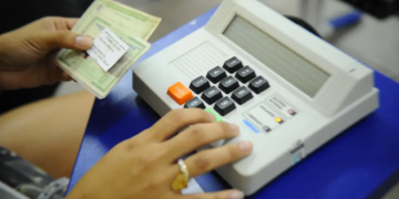 Prazo para tirar ou regularizar título de eleitor termina na próxima semana