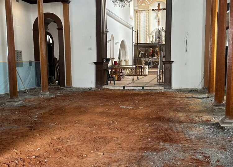 Igreja do Rosário permanece interditada e Diocese mantém obras emergenciais. Jornal Correio de Itapetininga