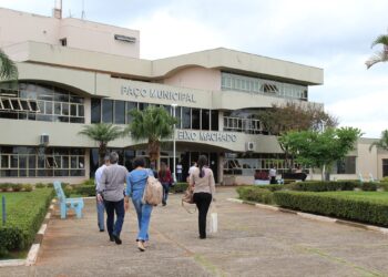 Gastos com funcionalismo público chegam a R$ 100 milhões no primeiro quadrimestre em Itapetininga