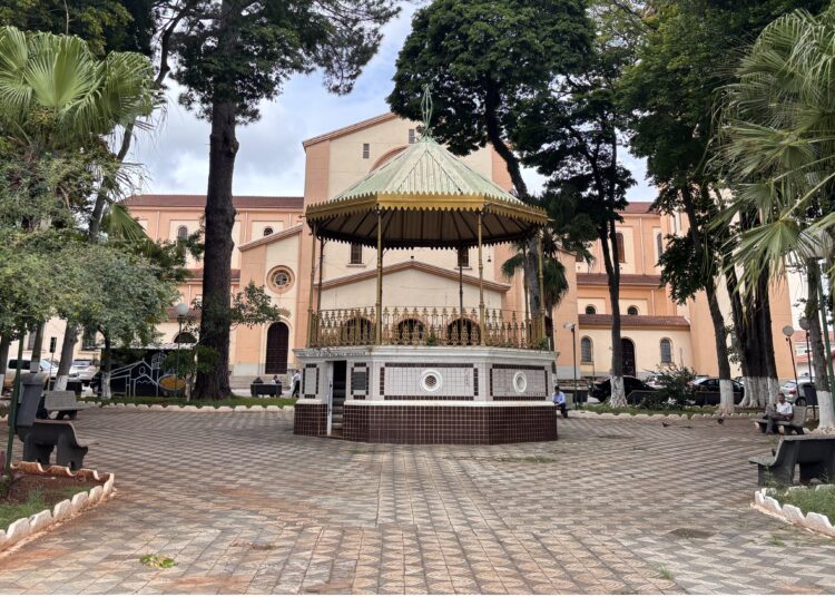 Homem é preso suspeito de estupro contra menor de idade em praça de Itapetininga
