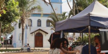 Praça do Rosário recebe atrações culturais, gastronomia e brechós